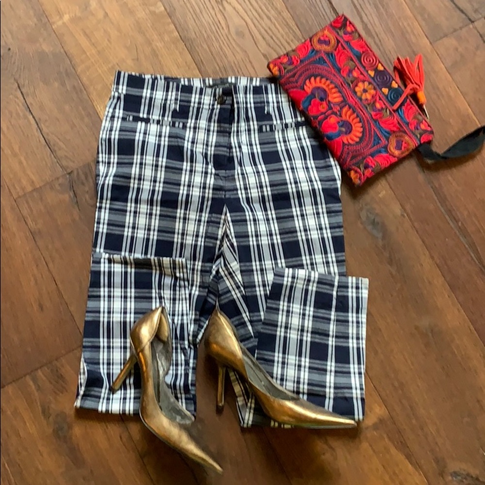 SOLD Ann Taylor Cropped Pants